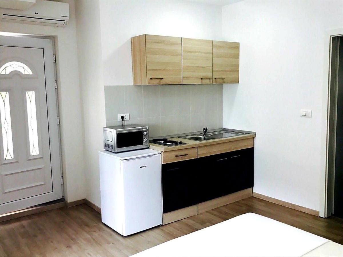 Apartmani Maki オミシュ エクステリア 写真