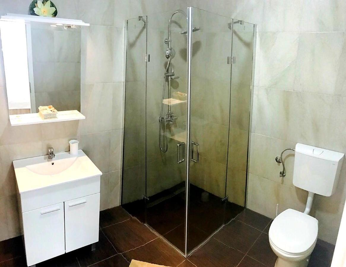 Apartmani Maki オミシュ エクステリア 写真